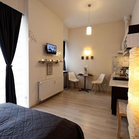 Cosy Studio, 15Min To Old Centre, Self-Check In, Free Wifi, Welcome Drink! Praga Esterno foto
