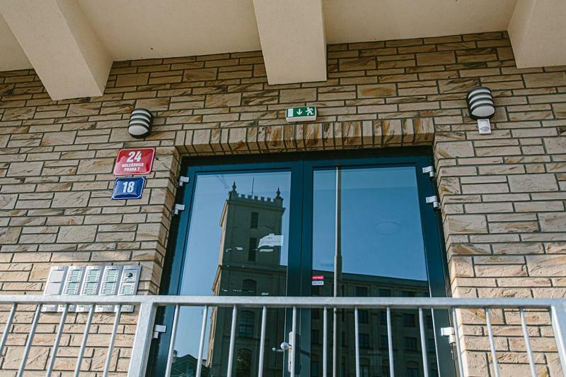 Cosy Studio, 15Min To Old Centre, Self-Check In, Free Wifi, Welcome Drink! Praga Esterno foto